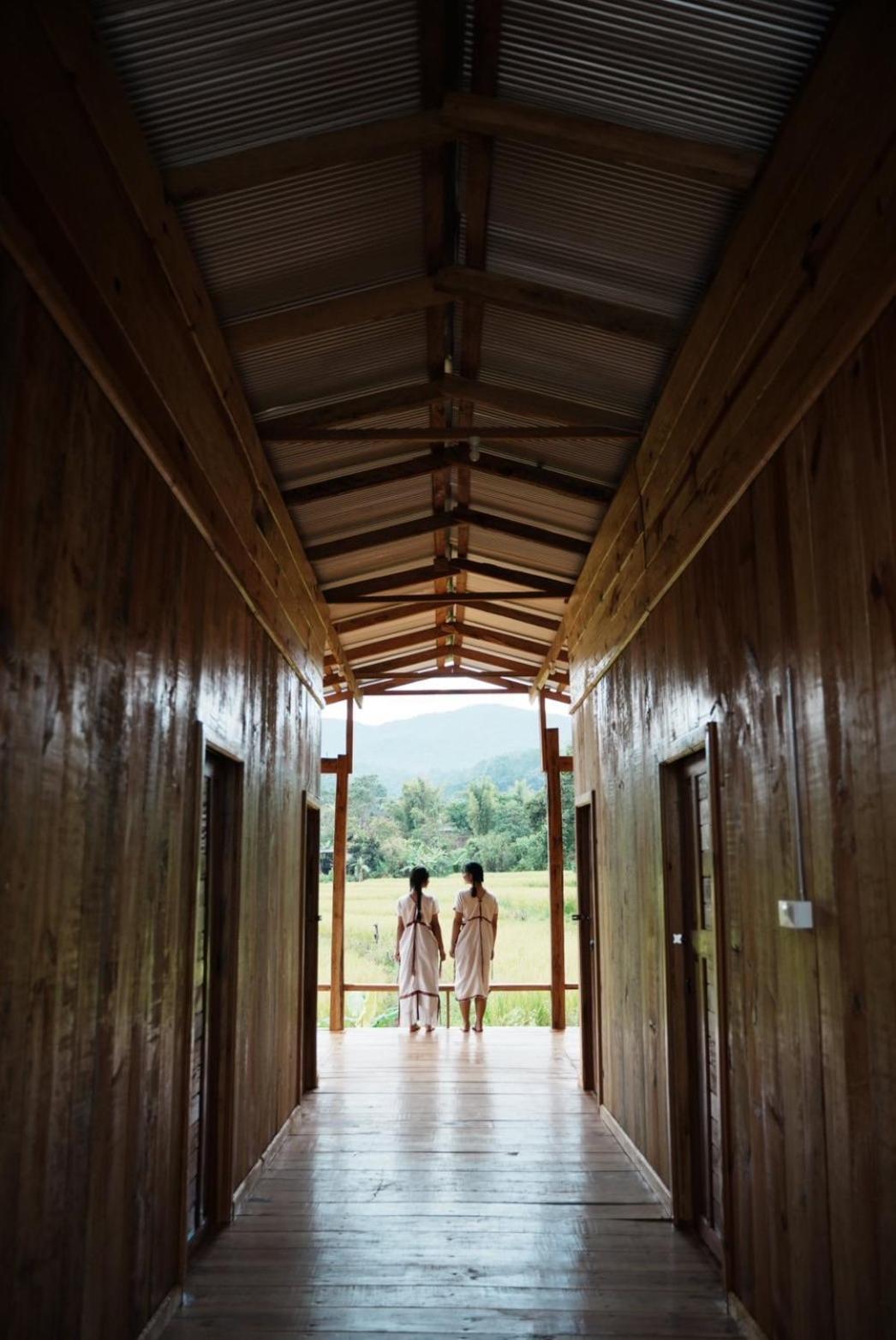 Hostel Por Joi ,Por Dee House Chiang Mai Exterior foto
