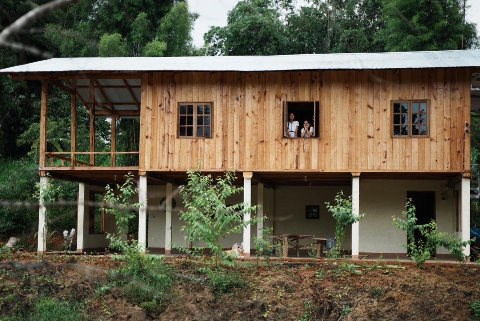 Hostel Por Joi ,Por Dee House Chiang Mai Exterior foto